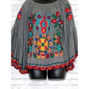 Ivy Jane Women's Size Small Embroidered Shirt